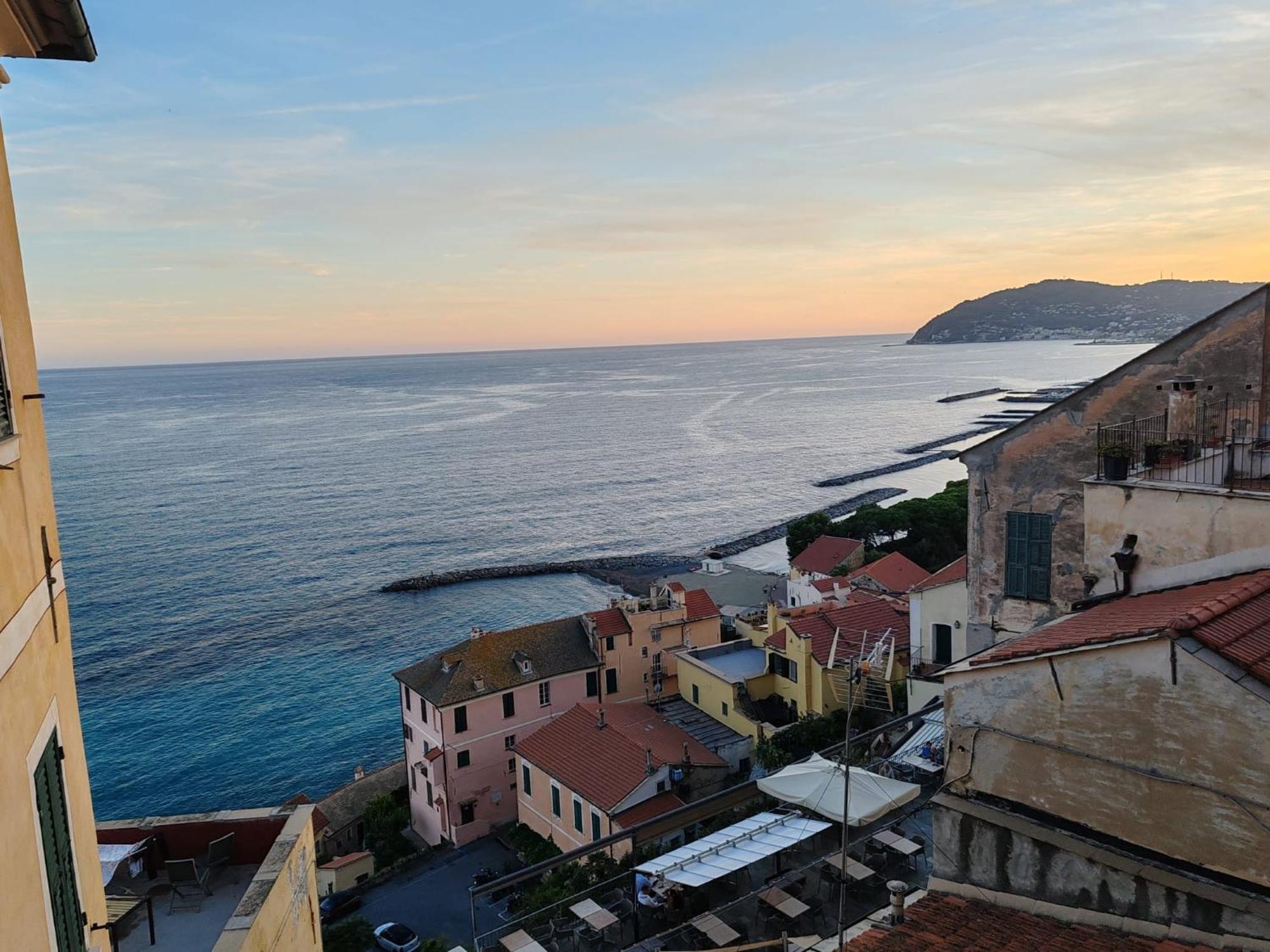 Appartamento Vista Mare Albenga Exteriér fotografie