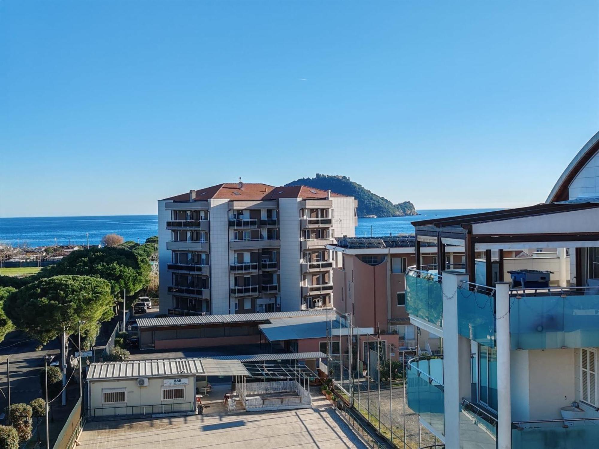 Appartamento Vista Mare Albenga Exteriér fotografie