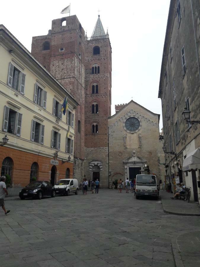 Appartamento Vista Mare Albenga Exteriér fotografie