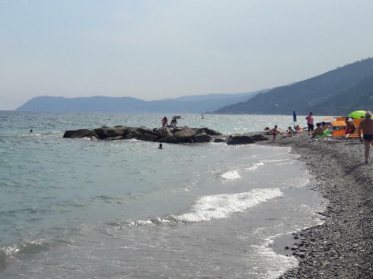 Appartamento Vista Mare Albenga Exteriér fotografie